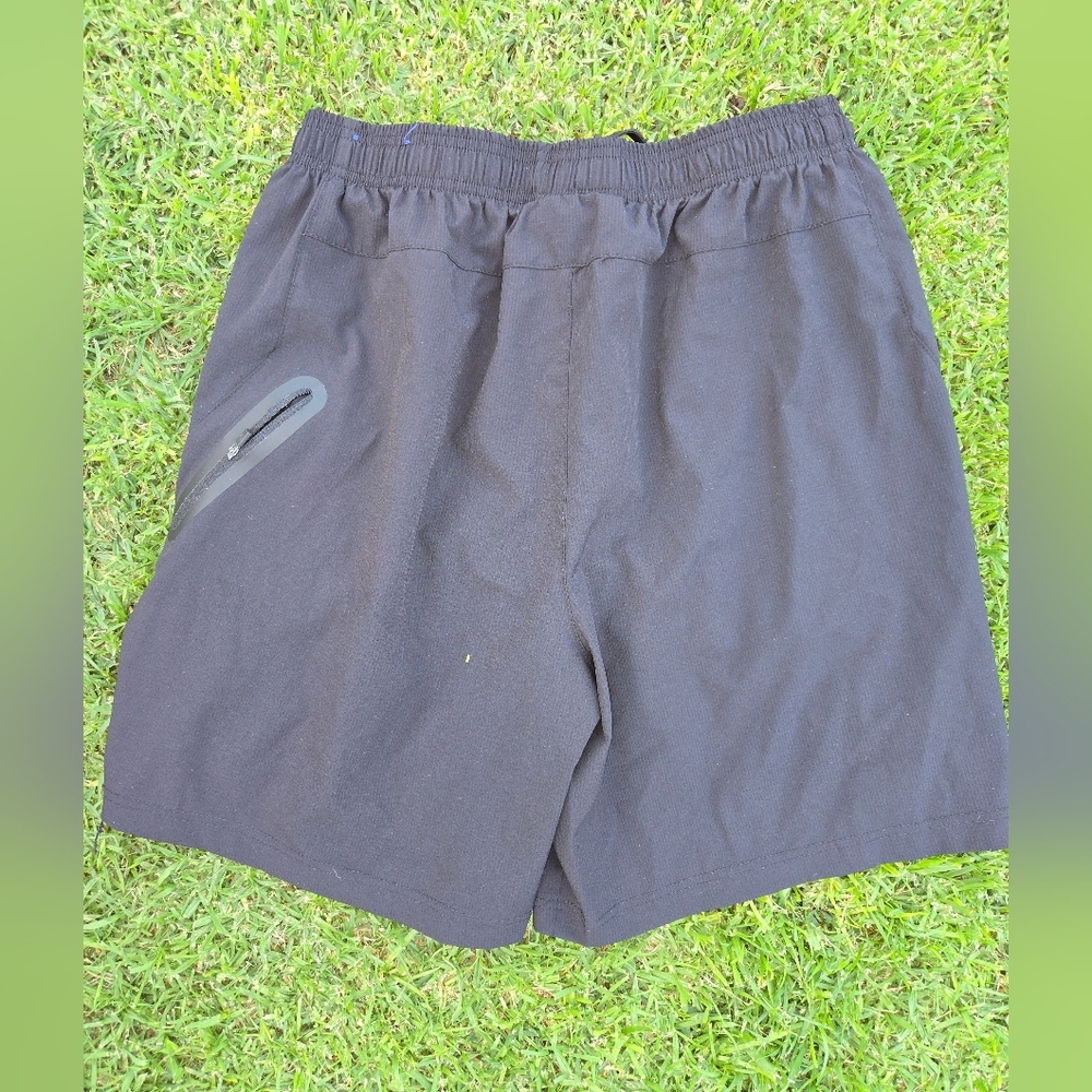 Russell Athletic Black Athletic Shorts Relaxed Fit Size L - Picture 3 of 4